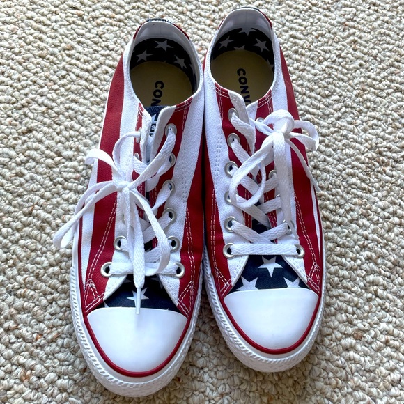 Unisex Converse Low Top American Flag Sneakers - Picture 1 of 8